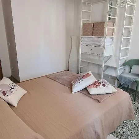 Apartment Tra Le Calli Di Ed Il Mare Di Sottomarina Chioggia