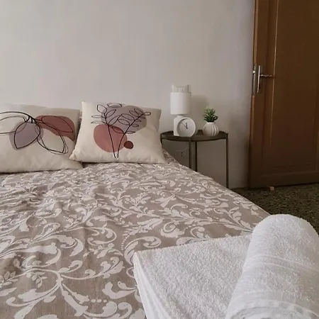 Apartment Tra Le Calli Di Ed Il Mare Di Sottomarina *